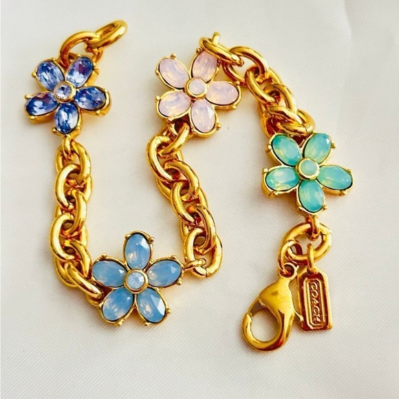 NWOT Coach Y2K Tea rose Flower Bracelet - Picture 9 of 12